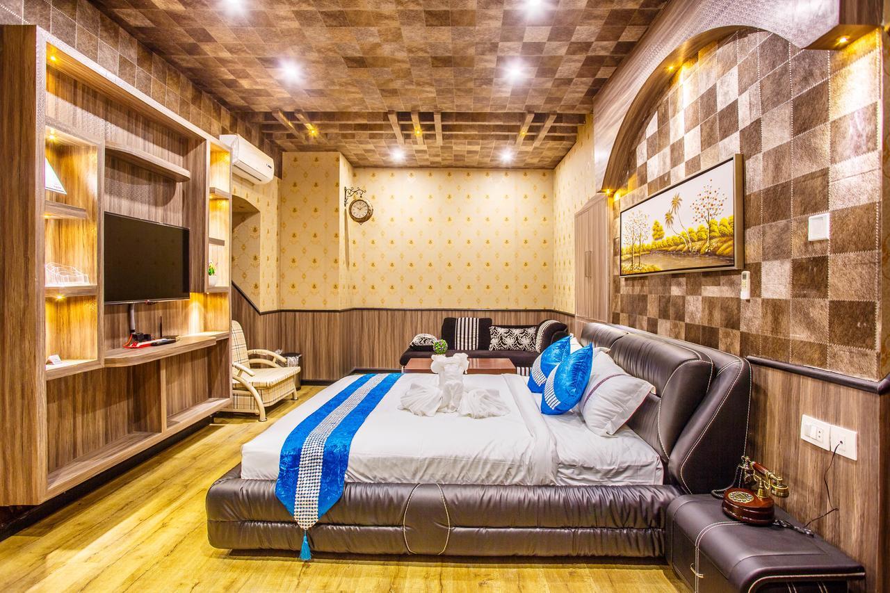 Royal Empire Boutique Hotel Катманду Екстер'єр фото
