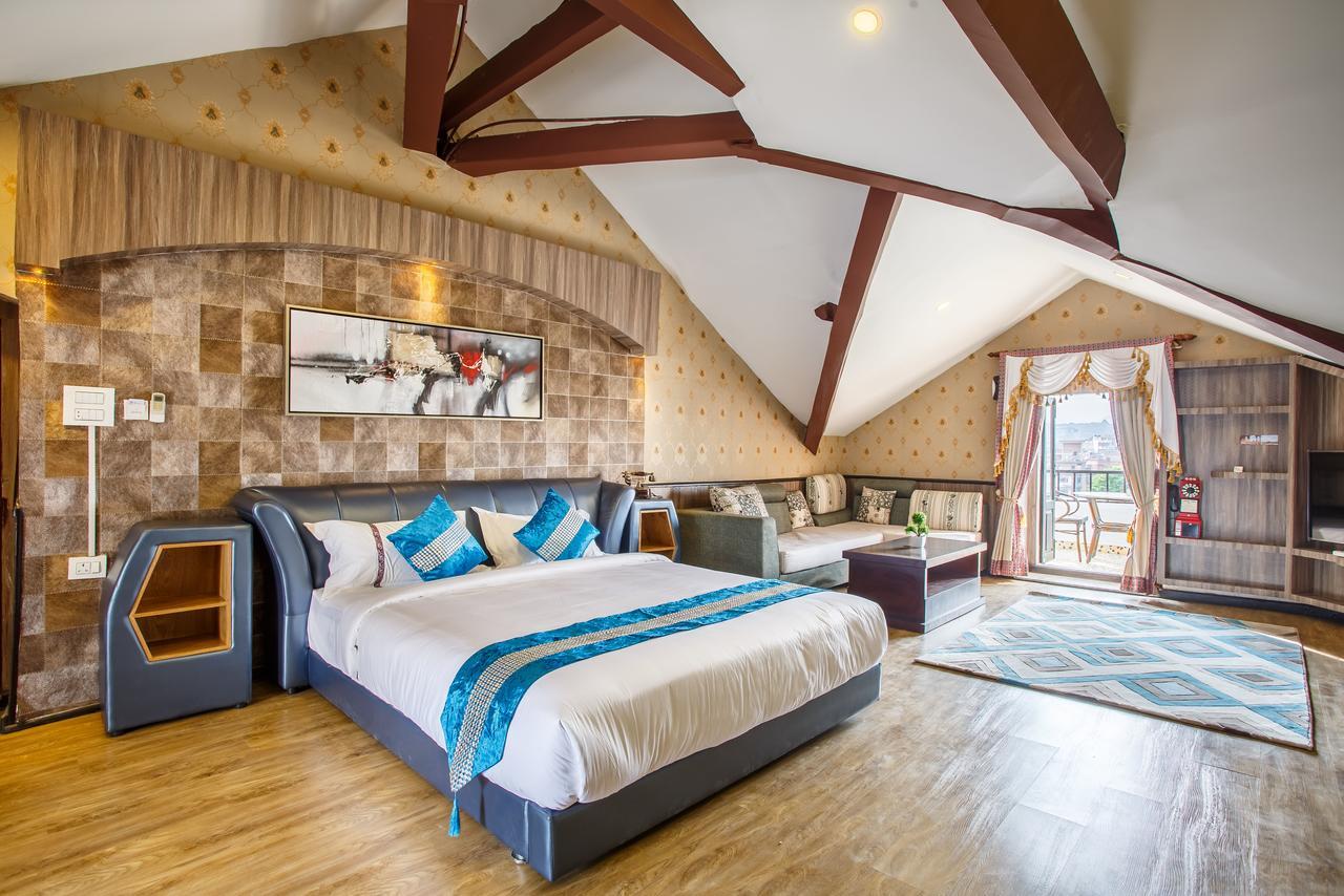 Royal Empire Boutique Hotel Катманду Екстер'єр фото