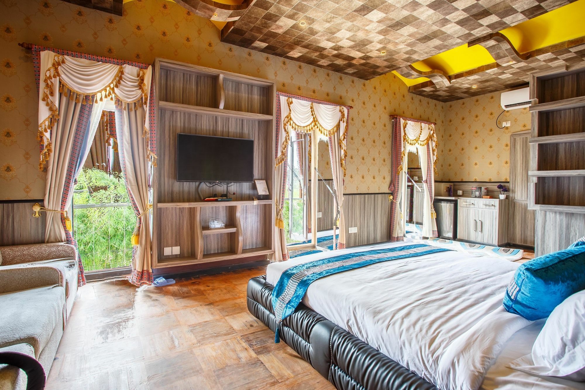 Royal Empire Boutique Hotel Катманду Екстер'єр фото