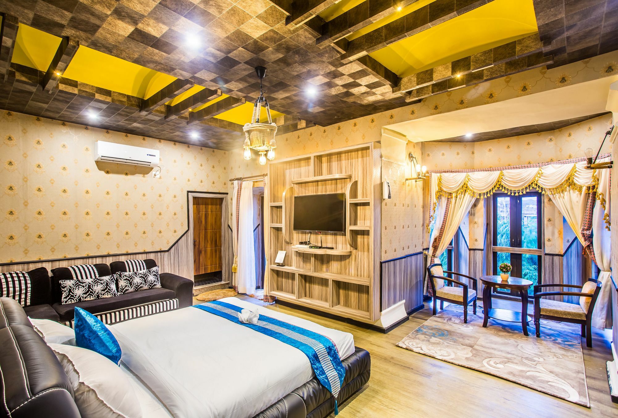 Royal Empire Boutique Hotel Катманду Екстер'єр фото
